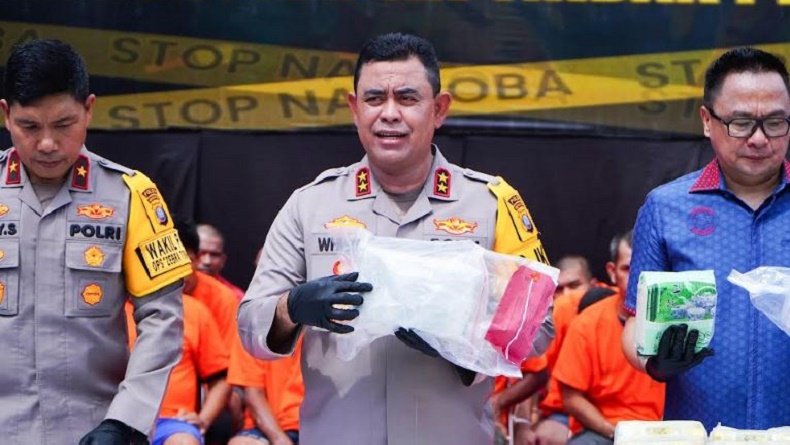title Polisi Gagalkan Transaksi Kokain 1,5 Kg di Tanjungbalai, 2 Perempuan Ditangkap Polisi Gagalkan Transaksi Kokain 1,5 Kg di Tanjungbalai, 2 Perempuan Ditangkap