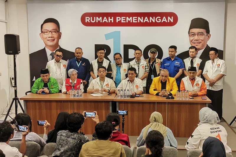 Kader PDIP Dukung Ridwan Kamil-Suswono, Riza Patria Pastikan KIM Plus Solid - Bagian 1