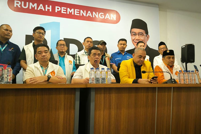 Kader PDIP Dukung Ridwan Kamil-Suswono, Riza Patria Pastikan KIM Plus Solid - Bagian 3