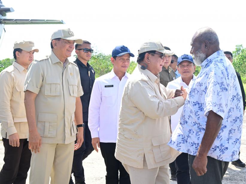 Momen Hangat Presiden Prabowo bersama Warga Merauke - Bagian 4