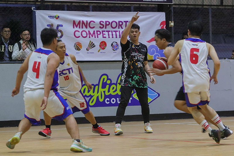 15 Tim Memperebutkan Gelar Juara Turnamen Basket MNC Sports Competition - Bagian 3