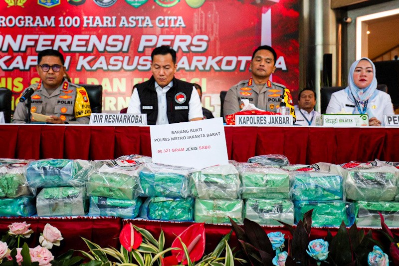 Polda Metro Jaya Sita 117 Kg Sabu Peredaran Narkoba Jaringan Malaysia - Bagian 2