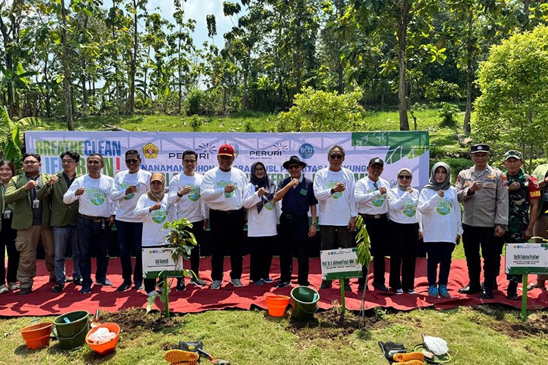 Penanaman 1.200 Pohon di Wonosalam untuk Pembangunan Berkelanjutan  - Bagian 4