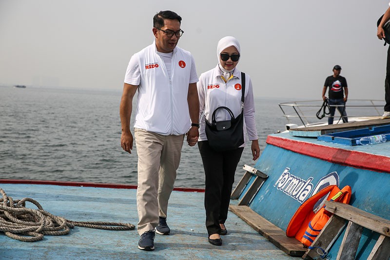 Ridwan Kamil bersama Istri Temui Warga Kepulauan Seribu - Bagian 3