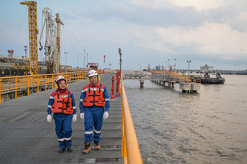 Kilang Dumai Wujudkan Energi Nasional yang Berkelanjutan - Bagian 3