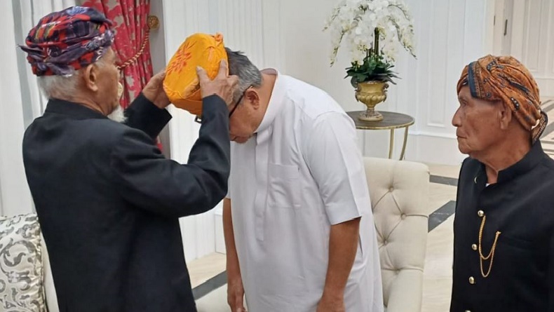 title Dewan Adat Pitunggota Sigi Dukung Ahmad Ali-Abdul Karim Aljufri di Pilkada Sulteng Dewan Adat Pitunggota Sigi Dukung Ahmad Ali-Abdul Karim Aljufri di Pilkada Sulteng