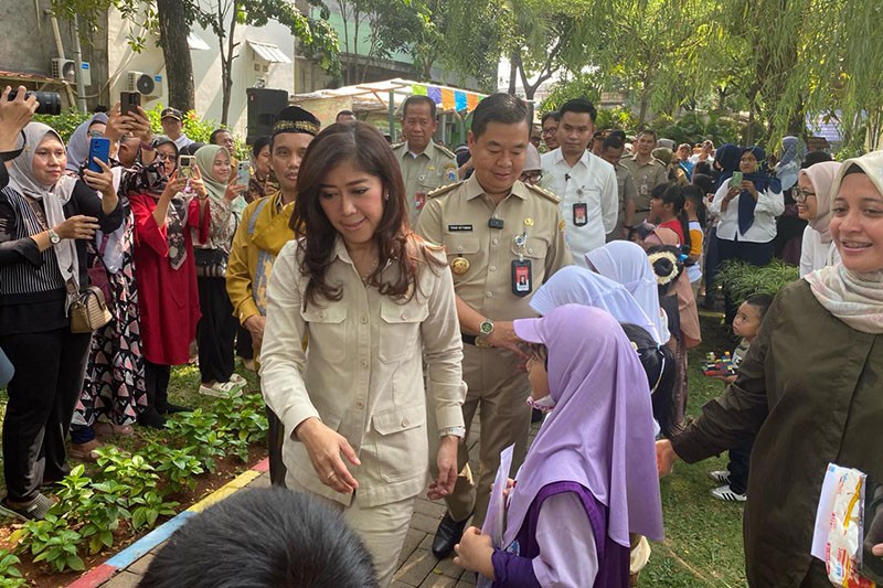 Menkomdigi Dengar Keluhan Warga Jakarta Utara soal Judi Online  - Bagian 1