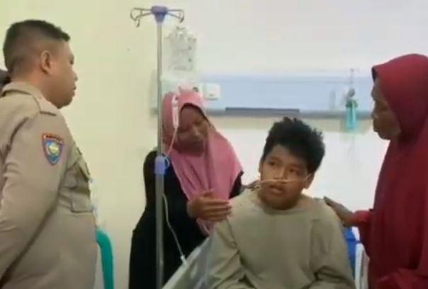 title Identitas 6 Siswa SMPN 2 Bumiayu Brebes Tersambar Petir, 2 Korban Tewas Dimakamkan Identitas 6 Siswa SMPN 2 Bumiayu Brebes Tersambar Petir, 2 Korban Tewas Dimakamkan