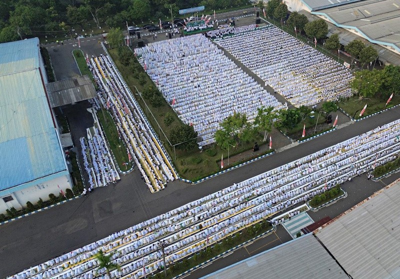 10.000 Karyawan dan Keluarga Besar Sritex Hadiri Istigasah Akbar - Bagian 2