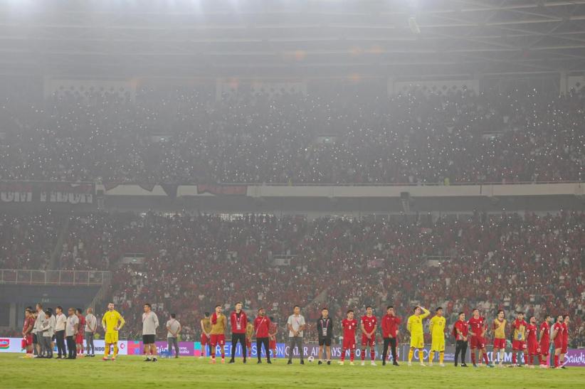Semangat Ribuan Pendukung Timnas Indonesia meski Garuda Dibungkam Samurai Biru - Bagian 3