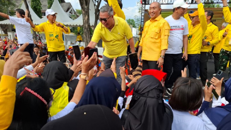 title Hadiri HUT Golkar, Ahmad Ali Tegaskan Maju Cagub Sulteng untuk Mengabdi kepada Masyarakat Hadiri HUT Golkar, Ahmad Ali Tegaskan Maju Cagub Sulteng untuk Mengabdi kepada Masyarakat
