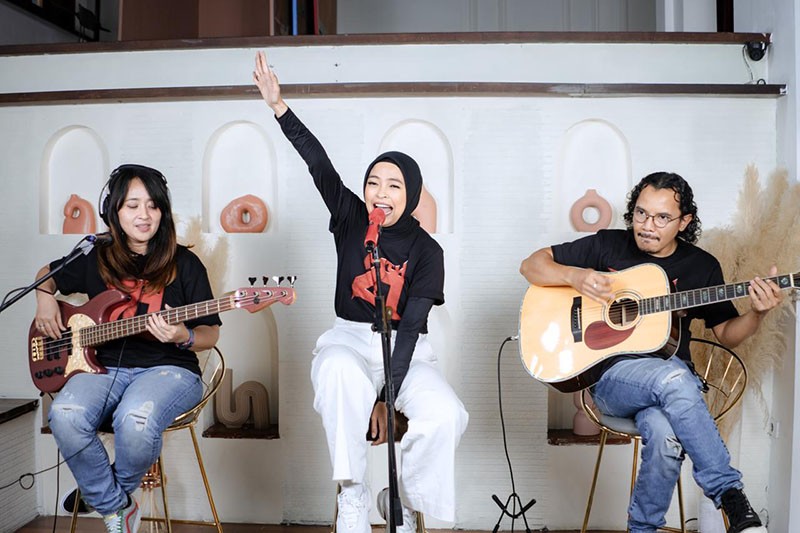 Menikmati Kopi dan Musik Band Papan Atas di Lavoir Coffee & Studio - Bagian 1