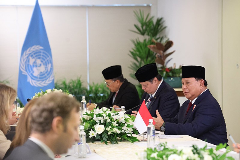 Presiden Prabowo Rindu Tanah Air setelah 10 Hari Dinas ke Luar Negeri - Bagian 1