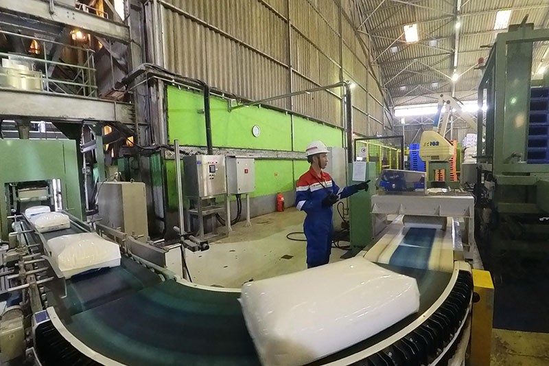 Kilang Pertamina Plaju Produksi Biji Plastik Polytam Berkualitas Tinggi - Bagian 3
