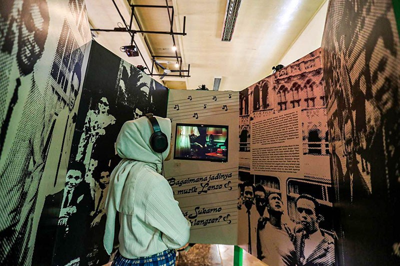 Mengunjungi Pameran Mari Ber-lenso di Museum Kebangkitan Nasional - Bagian 1