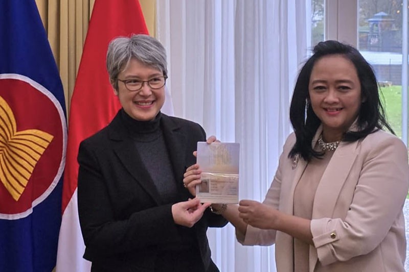 KJRI Hamburg Resmi Melayani Permohonan Paspor Elektronik - Bagian 1