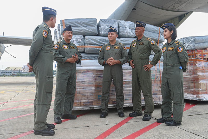 Pengiriman Bantuan Kemanusiaan untuk Korban Erupsi Gunung Lewotobi - Bagian 3