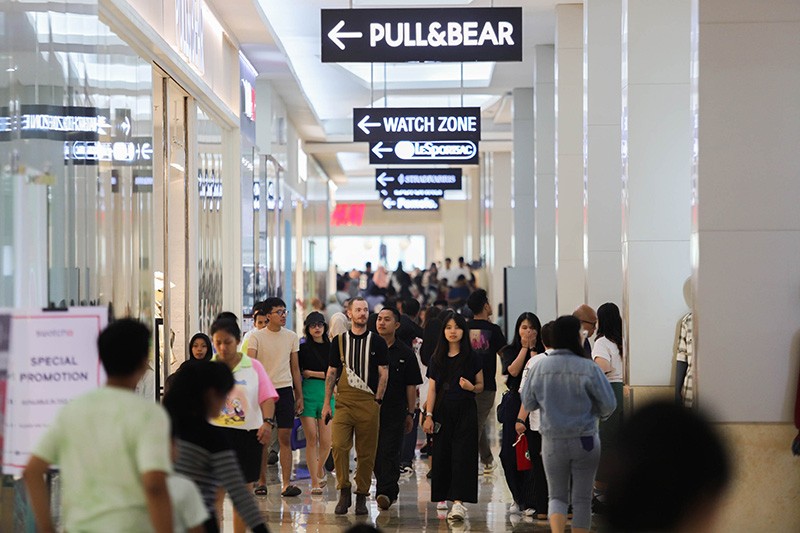 Berburu Diskon Pilkada 2024 di Pusat Perbelanjaan - Bagian 4