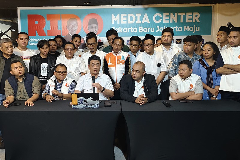 Timses RIDO Umumkan Pilkada Jakarta Dua Putaran - Bagian 3
