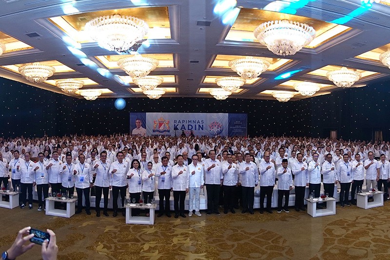 Clarissa Tanoesoedibjo Resmi Dikukuhkan sebagai Wakil Ketua Umum Kadin 2024-2029 - Bagian 3