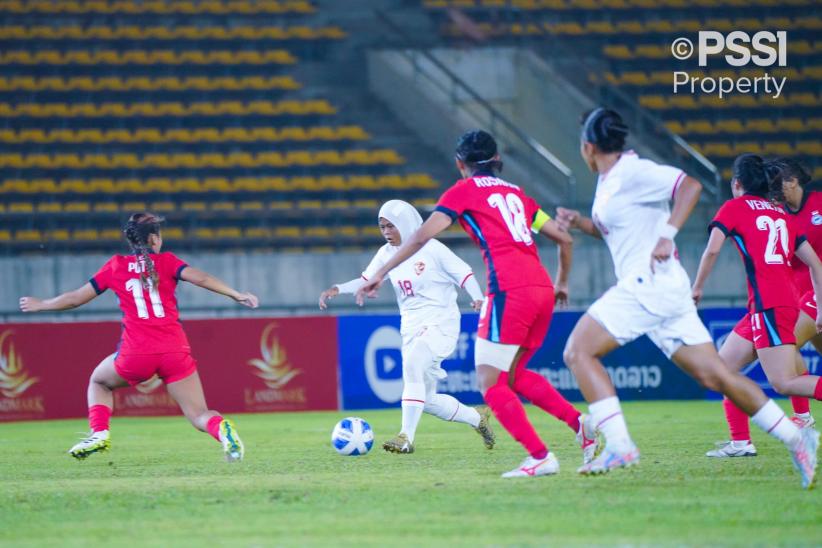 Kalahkan Singapura, Timnas Indonesia Putri Lolos ke Final Piala AFF Wanita 2024 - Bagian 3