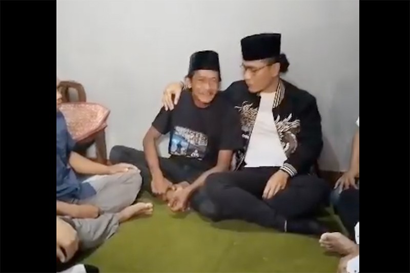 Gus Miftah Minta Maaf ke Pedagang Es Teh, Netizen: Takut Kehilangan Jabatan - Bagian 1