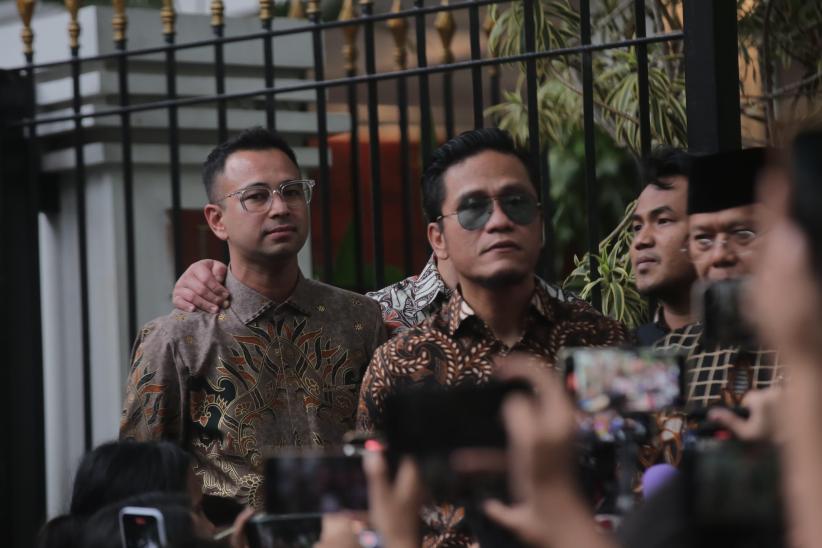 Gus Miftah Hina Pedagang Es Teh, Begini Gayanya saat Dipanggil ke Kediaman Prabowo - Bagian 2