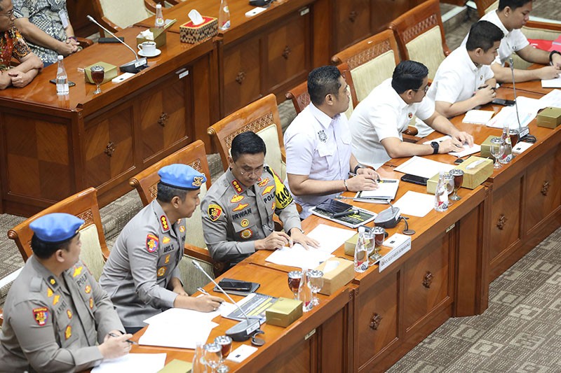 Oknum Polisi Tembak Mati Siswa SMK, Kapolrestabes Semarang Siap Bertanggung Jawab - Bagian 2