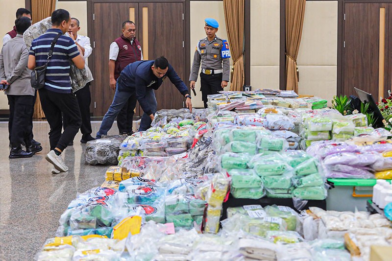 Tumpukan Barang Bukti Narkoba Senilai Rp2,88 Triliun - Bagian 2