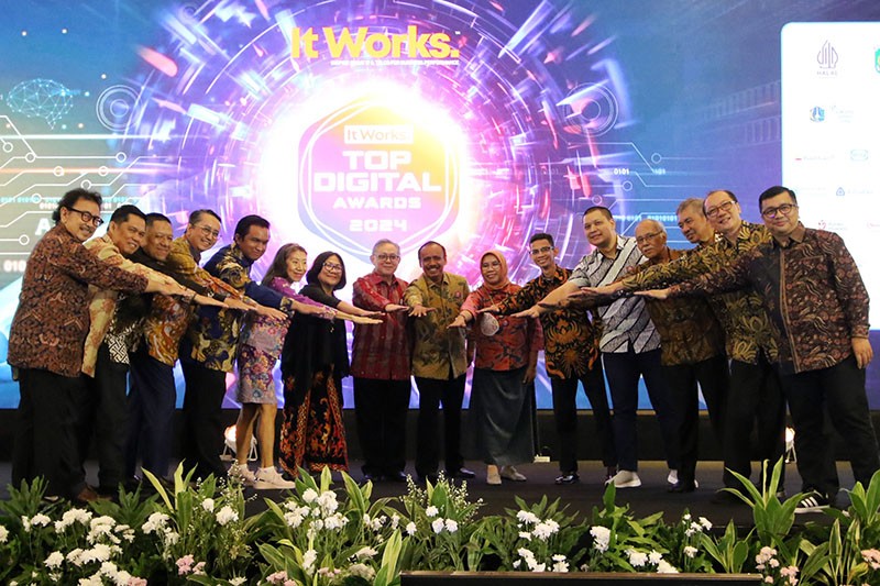 Apresiasi Instansi Pemerintah dan Korporasi dalam Pemanfaatan Teknologi Digital - Bagian 1