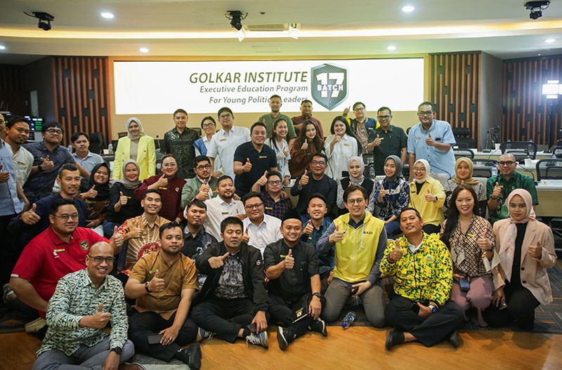 Ridwan Kamil Mengajar di Golkar Institute, Beri Inspirasi untuk Indonesia Emas 2045 - Bagian 4