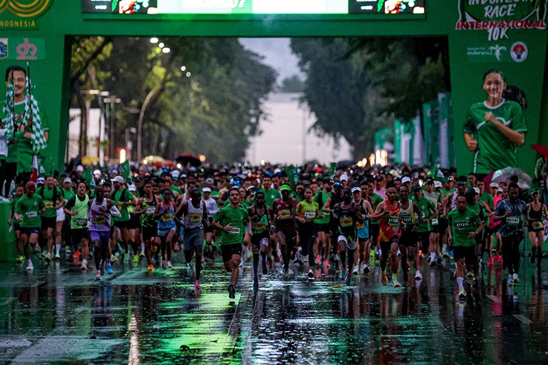 25.000 Pelari Hijaukan Jakarta International 10K - Bagian 6