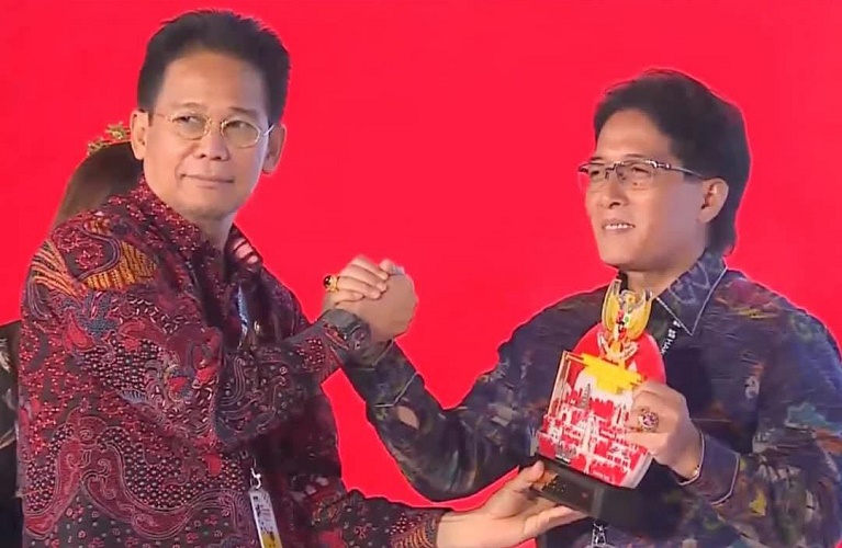 title Pemkab Badung Raih Penghargaan Percontohan Kabupaten/Kota Antikorupsi 2024 Pemkab Badung Raih Penghargaan Percontohan Kabupaten/Kota Antikorupsi 2024