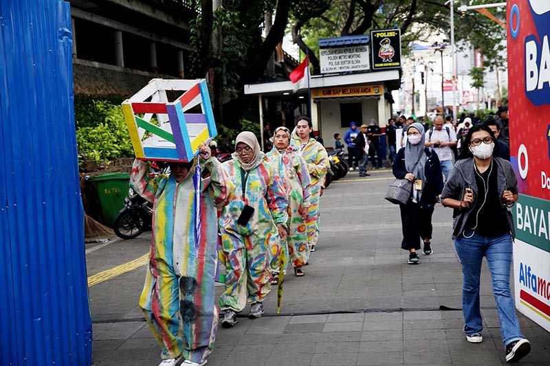 Aksi Teatrikal Stop Pelecehan Seksual di Transportasi Umum - Bagian 3