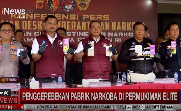 Polisi Bongkar Pabrik Narkotika Happy Water di Rumah Mewah Bandung, 3 Orang Ditangkap