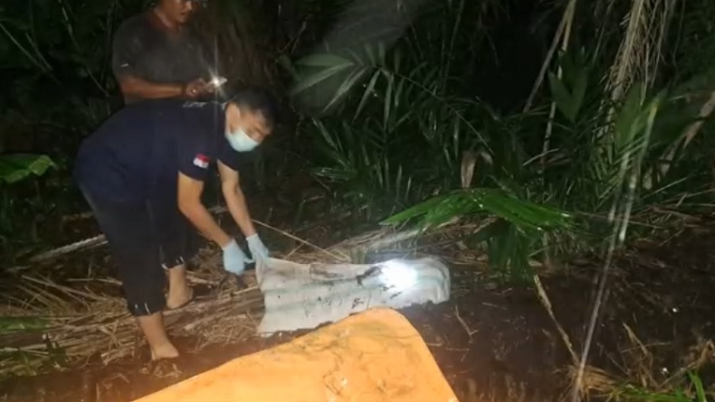 title Hilang 2 Hari, Siswi SMP di Sergai Ditemukan Tewas di Perkebunan Sawit Terbungkus Karung Hilang 2 Hari, Siswi SMP di Sergai Ditemukan Tewas di Perkebunan Sawit Terbungkus Karung