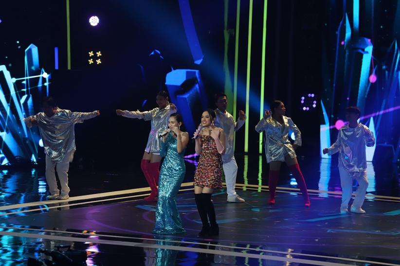 Duet Lyodra dan Ayu Ting Ting Meriahkan Panggung TikTok Awards Indonesia 2024 - Bagian 3