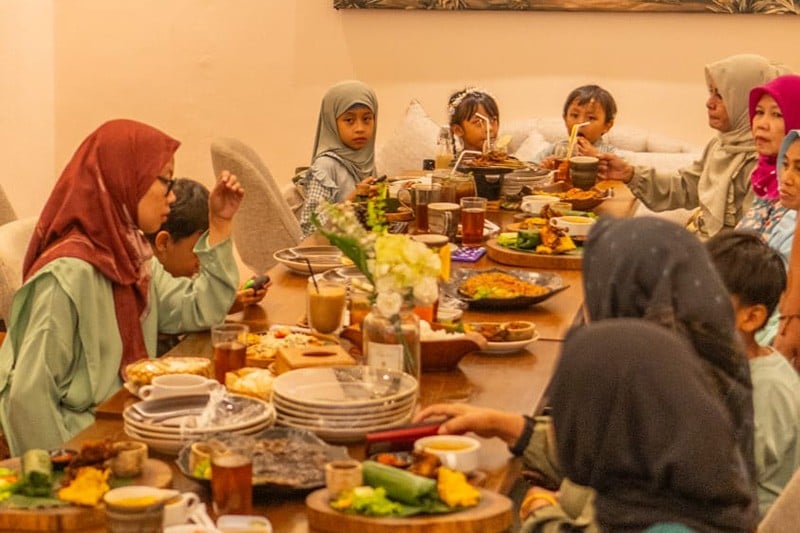 Menikmati Kelezatan Kuliner Sunda Autentik Bumi Aki Heritage - Bagian 2