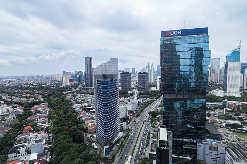 Pendapatan Negara Tumbuh Positif Tahun Ini - Bagian 1