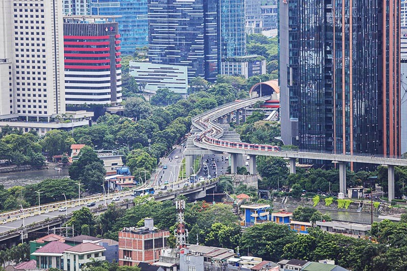 Pendapatan Negara Tumbuh Positif Tahun Ini - Bagian 2