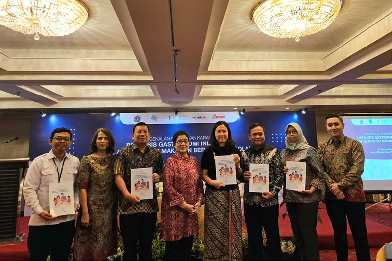 Edukasi Pendidikan Karakter Berorientasi Gastronomi Indonesia Melalui Program Makanan Bergizi di Sekolah - Bagian 2