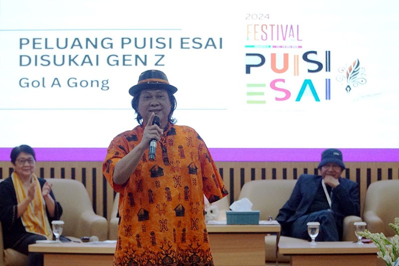 Puisi Esai Merangkul Gen Z - Bagian 2