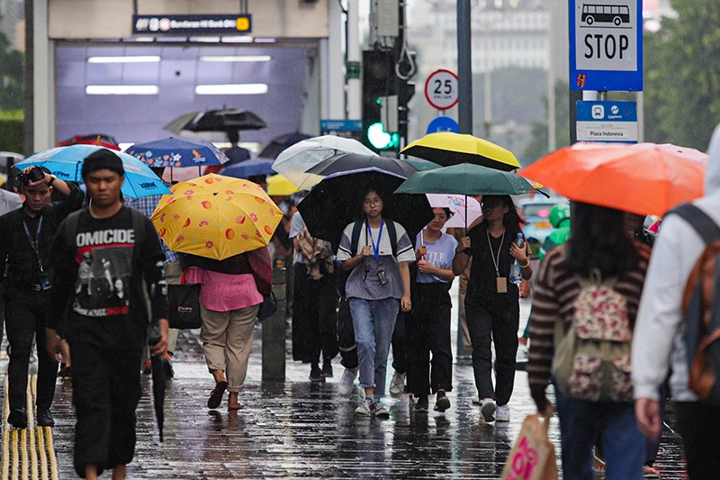 Waspada Cuaca Ekstrem Selama Libur Nataru 2025 - Bagian 3