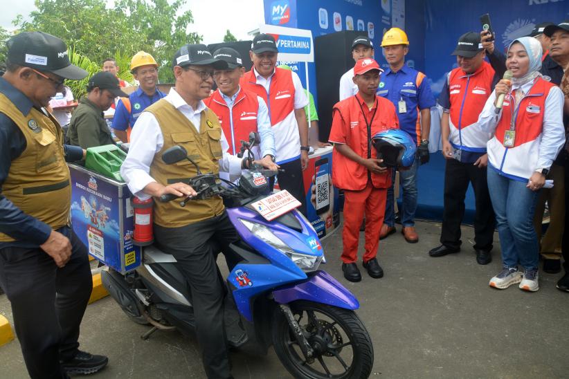 Wamen ESDM Cek Kesiapan SPBU Rest Area Tol Batang-Semarang Jelang Nataru - Bagian 4