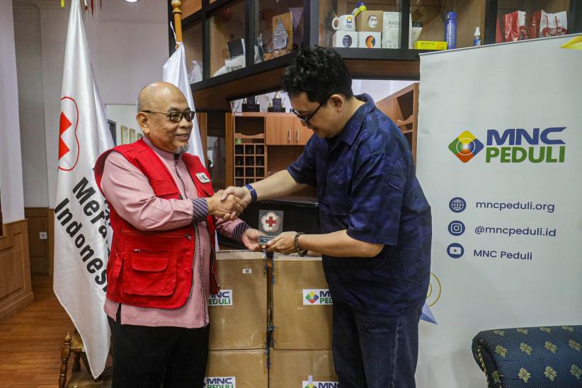 MNC Peduli Serahkan Bantuan 50 Ribu Masker kepada PMI Jakarta Pusat  - Bagian 4