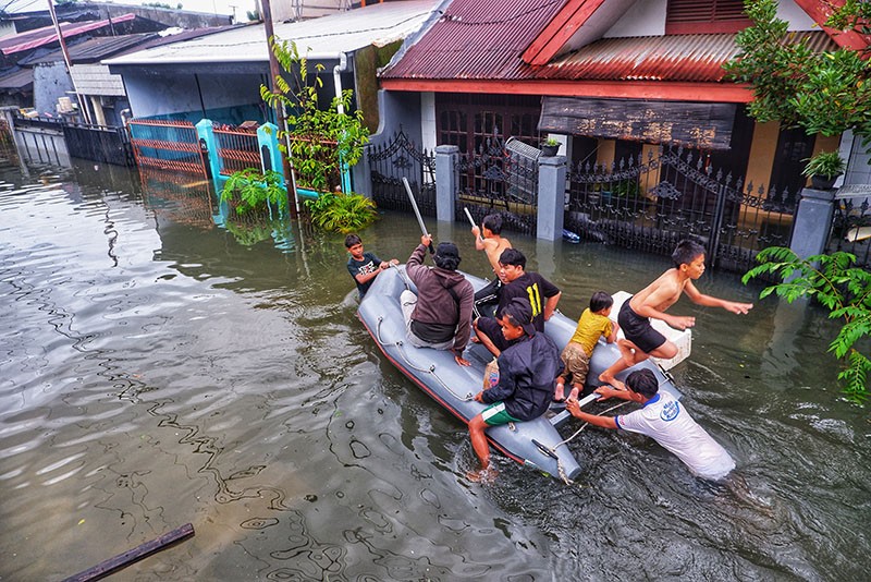 Penampakan Banjir Rendam 3 Kabupaten/Kota di Sulsel Imbas Cuaca Ekstrem - Bagian 3