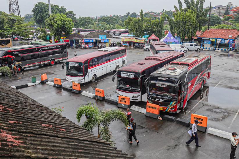 Libur Telah Tiba, 1.508 Orang Tinggalkan Jakarta dari Terminal Kampung Rambutan - Bagian 4