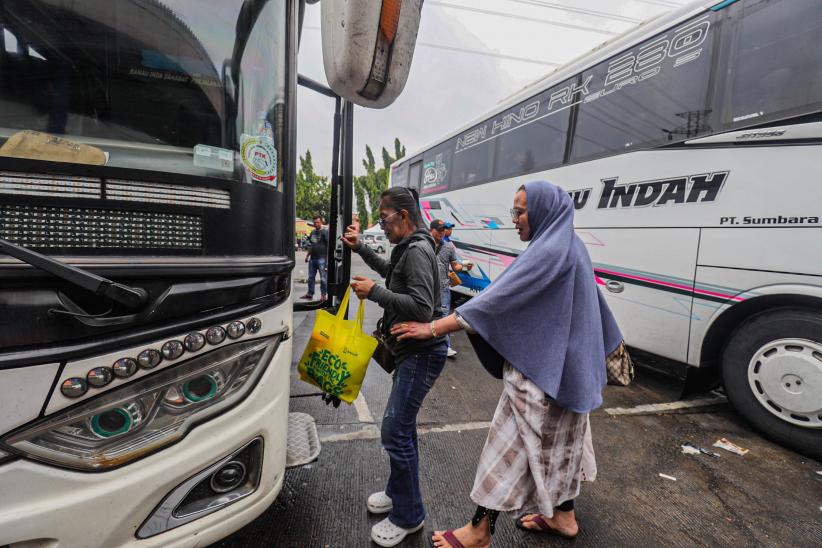 Libur Telah Tiba, 1.508 Orang Tinggalkan Jakarta dari Terminal Kampung Rambutan - Bagian 3