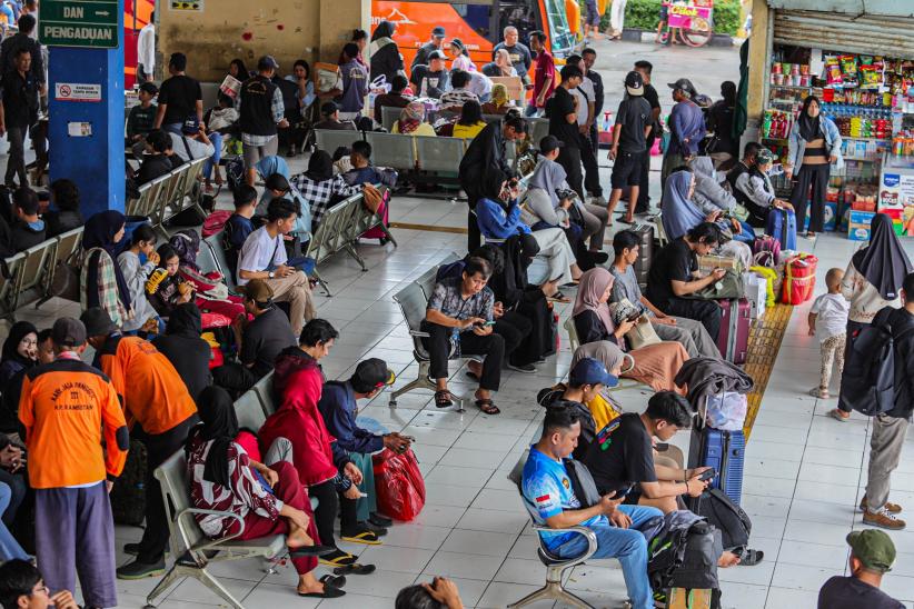 Libur Telah Tiba, 1.508 Orang Tinggalkan Jakarta dari Terminal Kampung Rambutan - Bagian 2