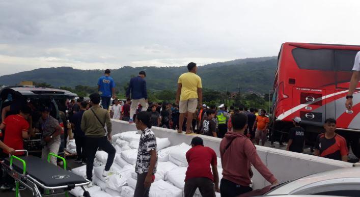 Kecelakaan Maut Bus Rombongan Pelajar dengan Truk di Tol Pandaan-Malang, Angkut 40 Orang